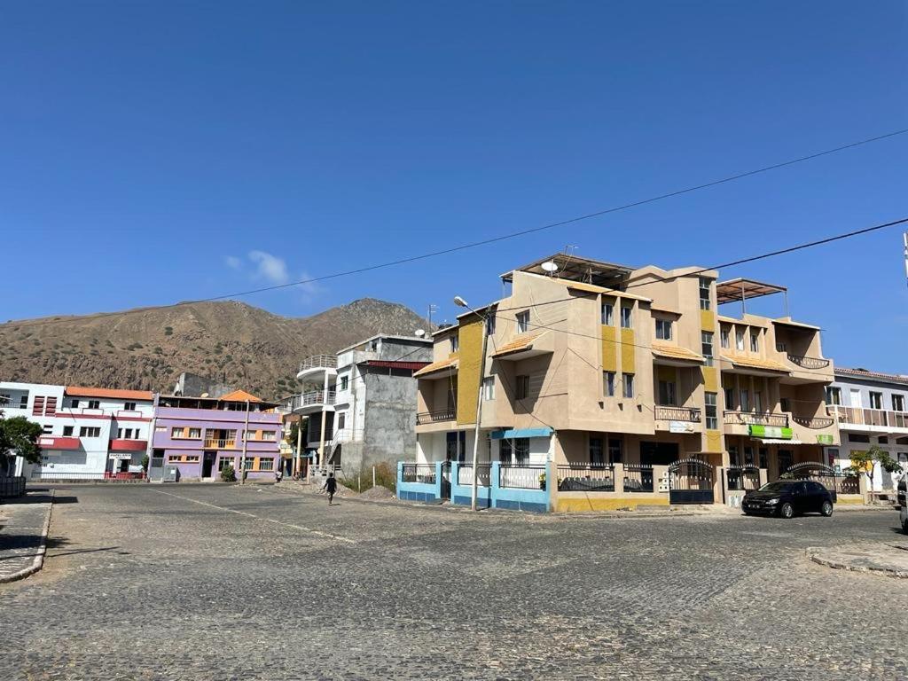 Apartamento T2-Dunas Centro タラファル エクステリア 写真